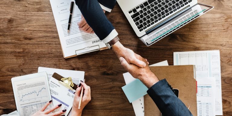 Get Attention-Grabbing Flyer And Name Card Printing From The Experts