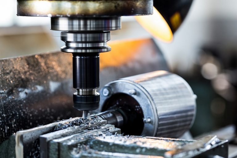 What Is A CNC Lathe Machine And What Are Its Advantages
