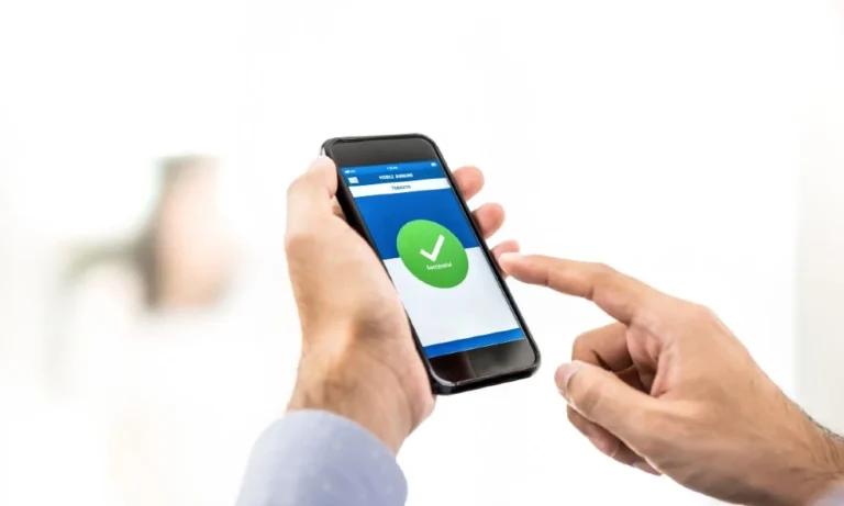 How to Choose the Right Merchant Account for Your Credit Repair Services