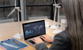 6 Things to Compare Before Choosing an REC Company in Singapore